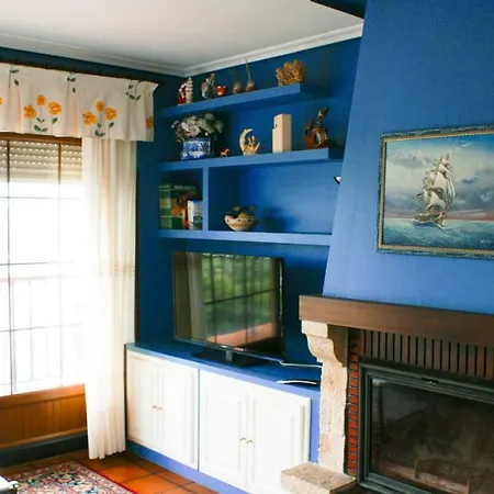 Carmen De Castro Daire *